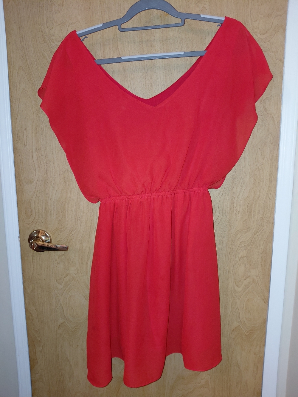 Gianni Bini Red V-Neck Mini Dress with Flutter Sleeves